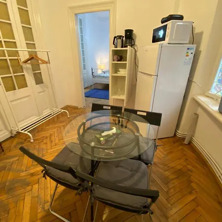 Union Square Sweethome * בוקרשט