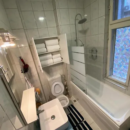 Union Square Sweethome Апартаменты *