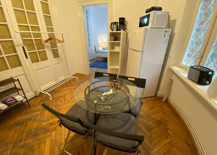 Union Square Sweethome * Bükreş